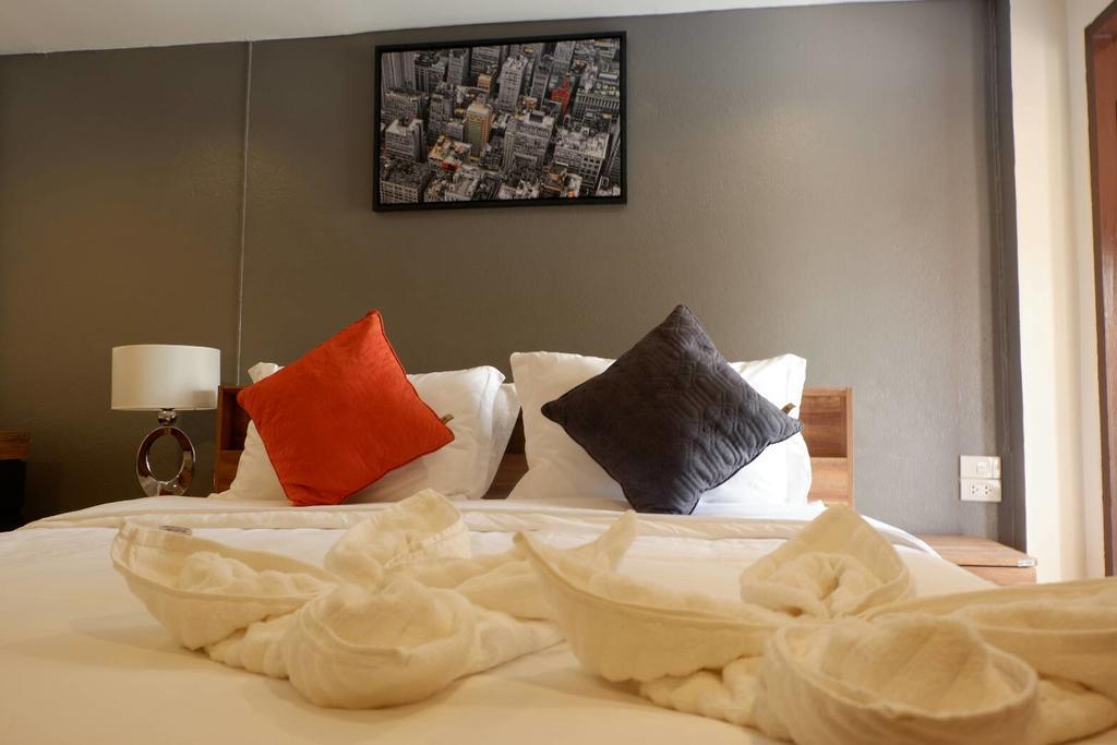 Serene Hostel Nimman Chiang Mai Zewnętrze zdjęcie